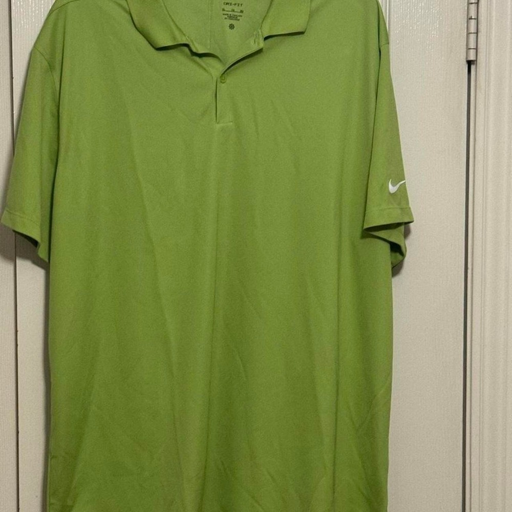 Nike Men's Green Polo-shirts